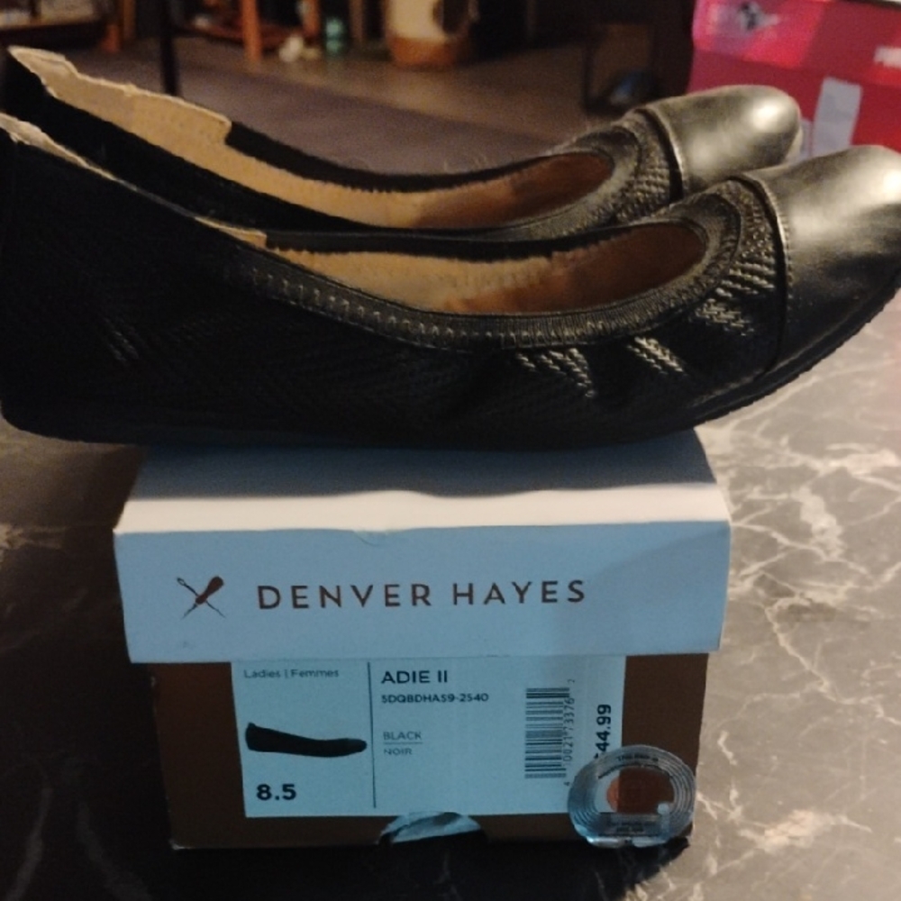 Denver Hayes Black Textured Flats